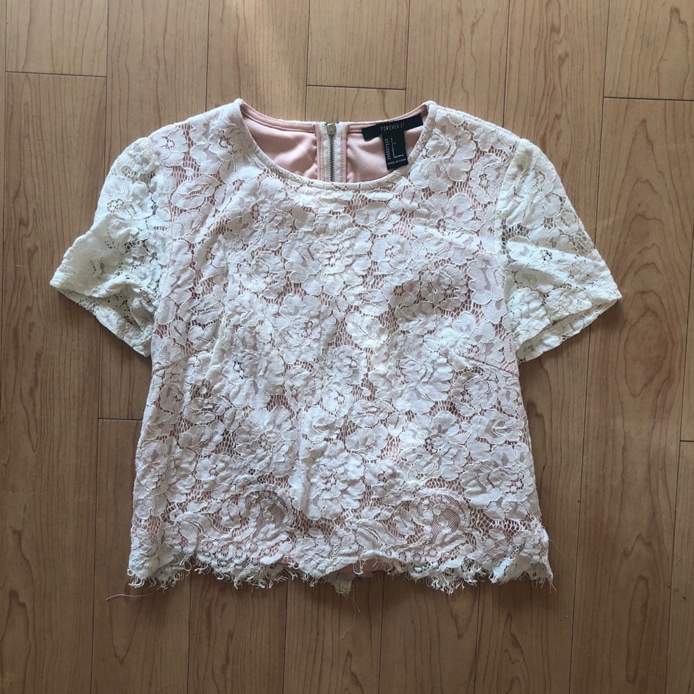 Cream Lace zipper back tshirt blouse